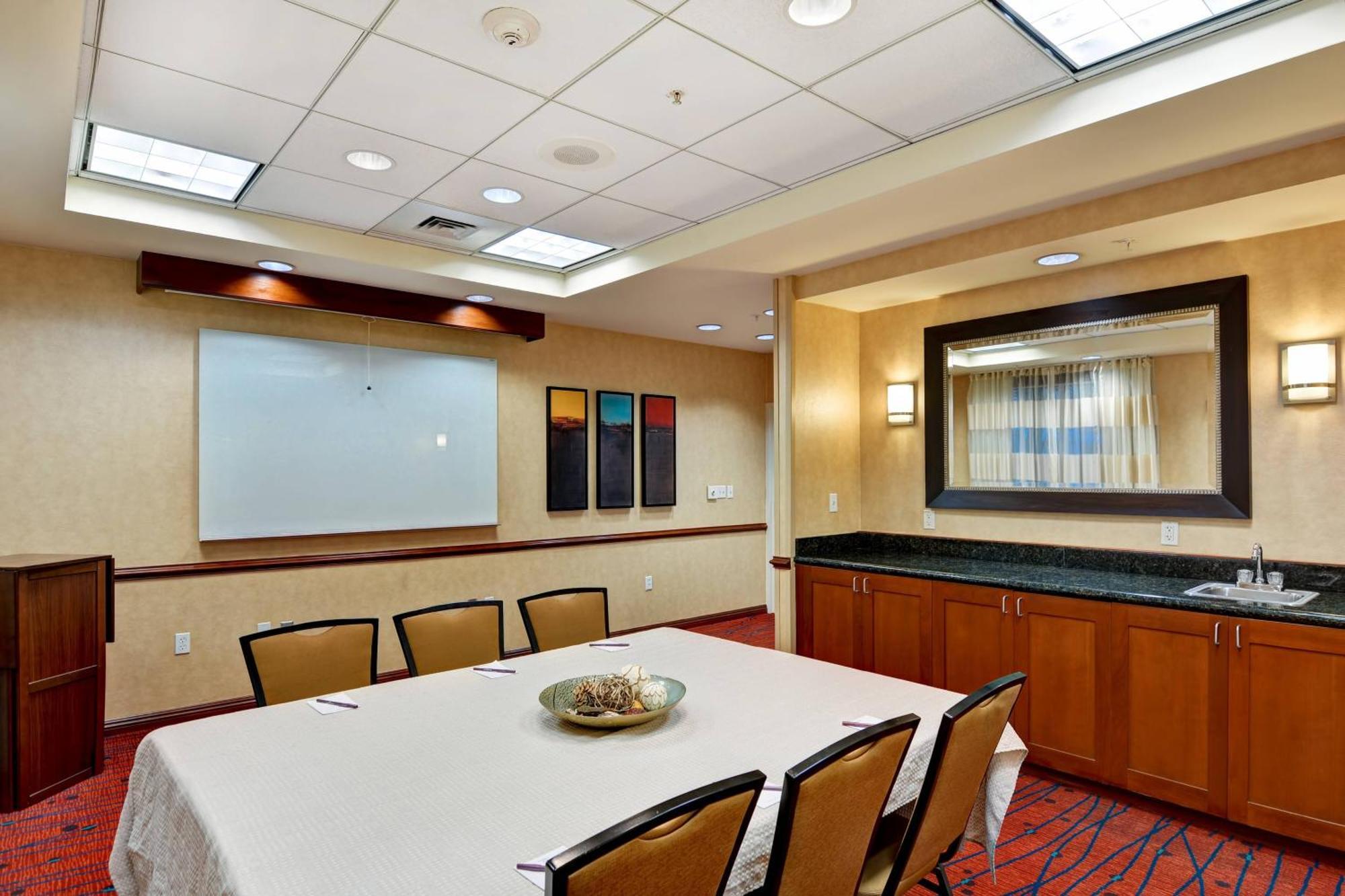 Residence Inn By Marriott Morgantown Medical Center Area מראה חיצוני תמונה