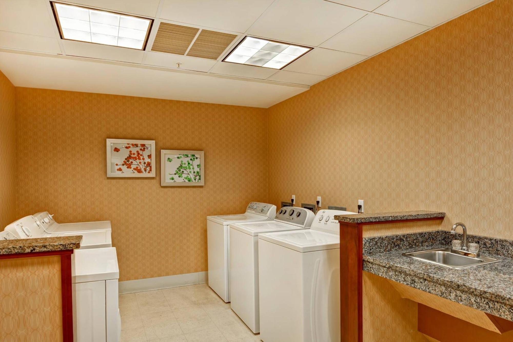 Residence Inn By Marriott Morgantown Medical Center Area מראה חיצוני תמונה